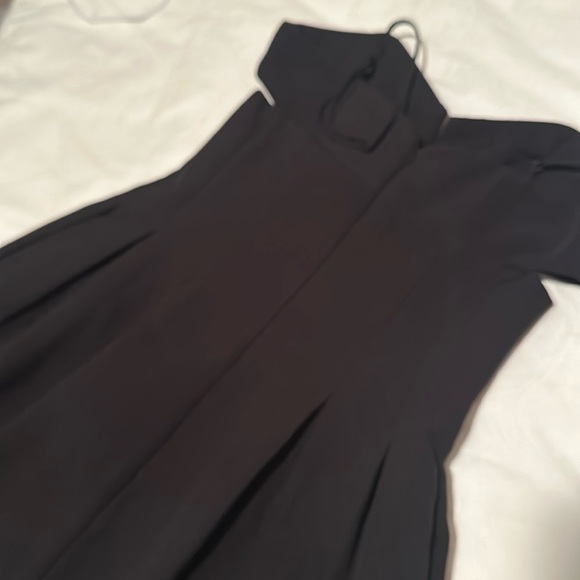 Cut out midi dress with pockets - Picture 5 of 7